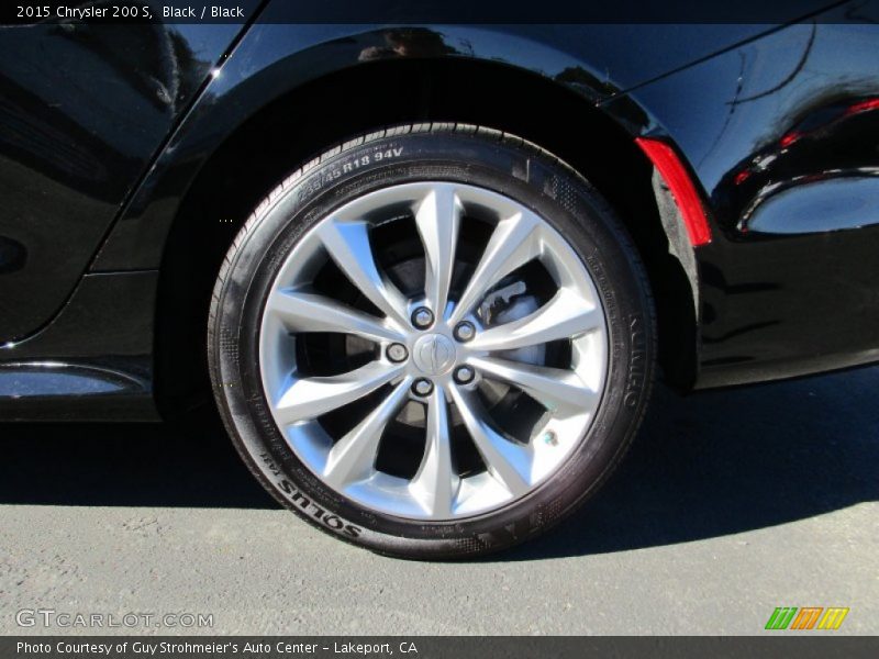 Black / Black 2015 Chrysler 200 S