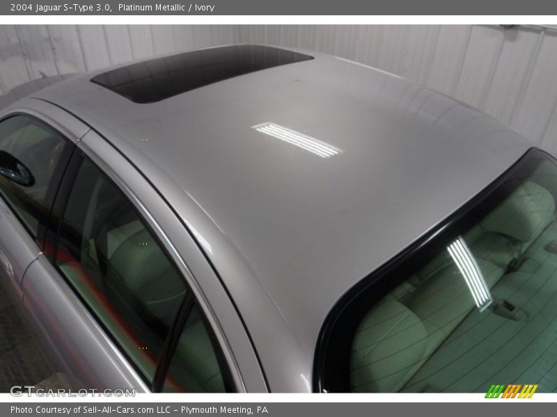 Platinum Metallic / Ivory 2004 Jaguar S-Type 3.0