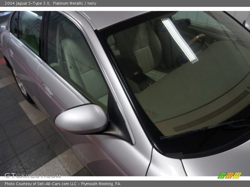 Platinum Metallic / Ivory 2004 Jaguar S-Type 3.0