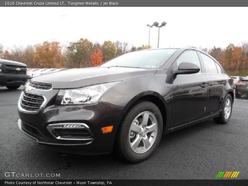 Tungsten Metallic / Jet Black 2016 Chevrolet Cruze Limited LT