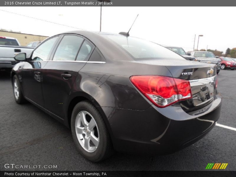 Tungsten Metallic / Jet Black 2016 Chevrolet Cruze Limited LT