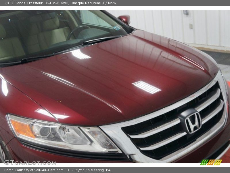 Basque Red Pearl II / Ivory 2013 Honda Crosstour EX-L V-6 4WD