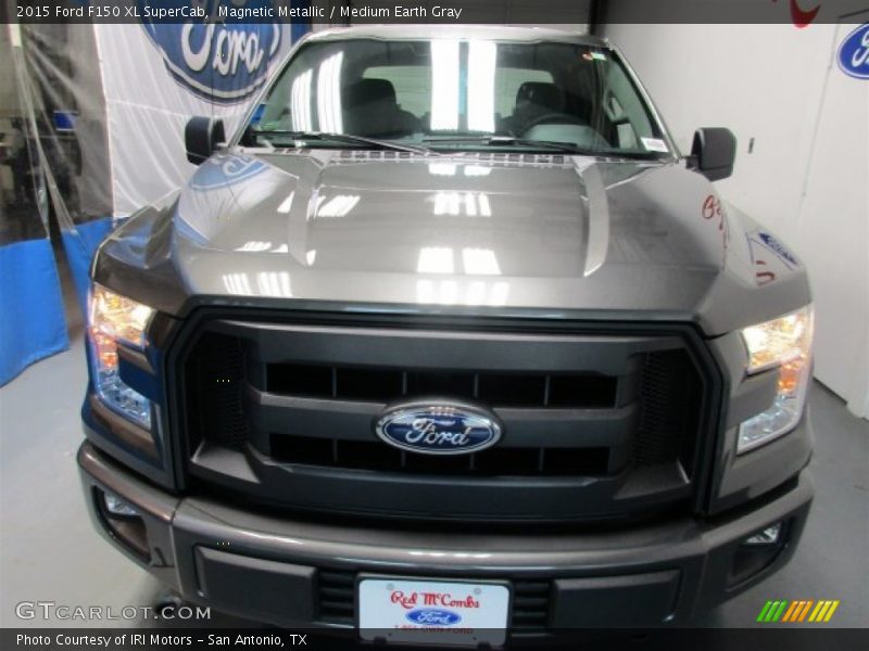 Magnetic Metallic / Medium Earth Gray 2015 Ford F150 XL SuperCab