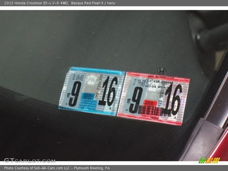 Basque Red Pearl II / Ivory 2013 Honda Crosstour EX-L V-6 4WD