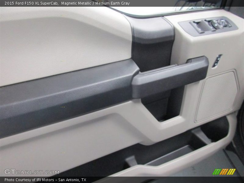 Magnetic Metallic / Medium Earth Gray 2015 Ford F150 XL SuperCab