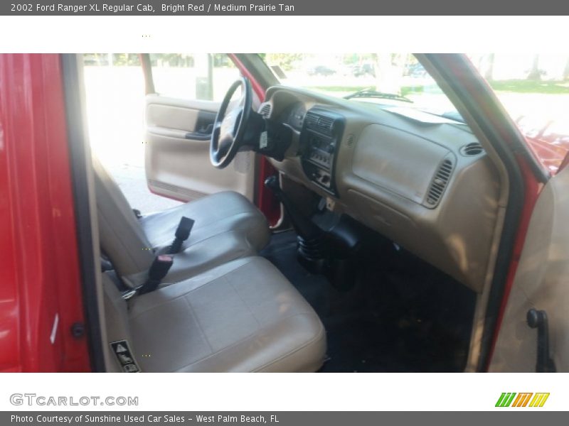 Bright Red / Medium Prairie Tan 2002 Ford Ranger XL Regular Cab