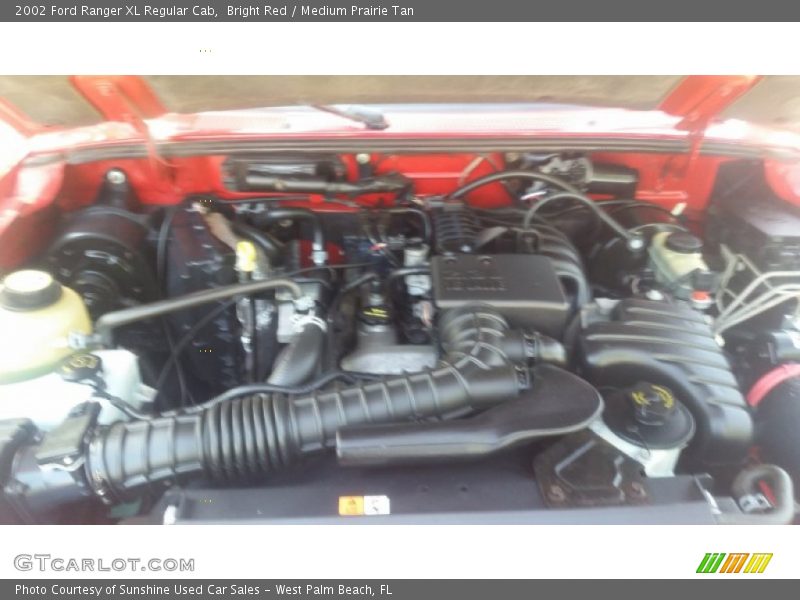 Bright Red / Medium Prairie Tan 2002 Ford Ranger XL Regular Cab