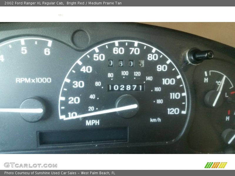 Bright Red / Medium Prairie Tan 2002 Ford Ranger XL Regular Cab