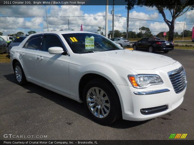 Bright White / Black/Light Frost Beige 2011 Chrysler 300