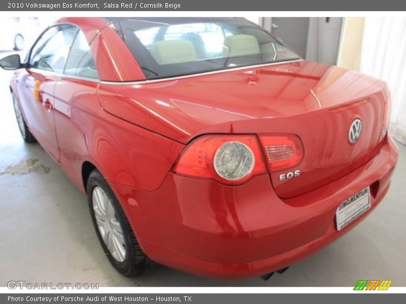 Salsa Red / Cornsilk Beige 2010 Volkswagen Eos Komfort