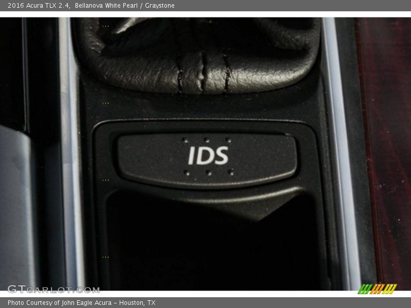 Bellanova White Pearl / Graystone 2016 Acura TLX 2.4
