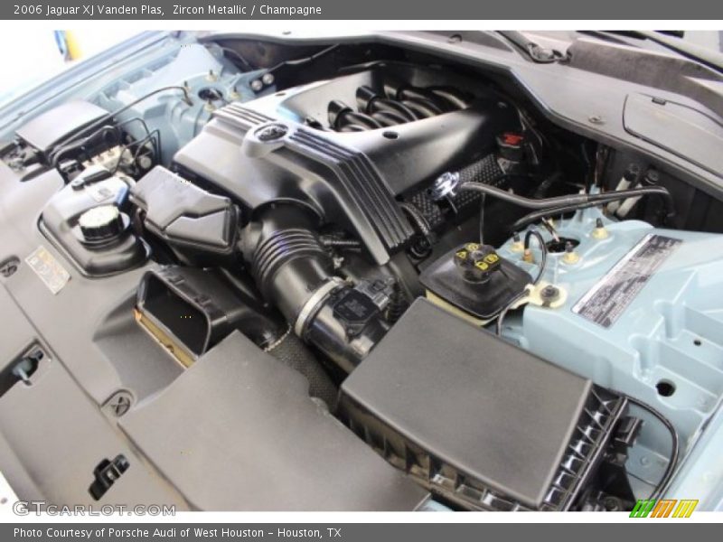 Zircon Metallic / Champagne 2006 Jaguar XJ Vanden Plas