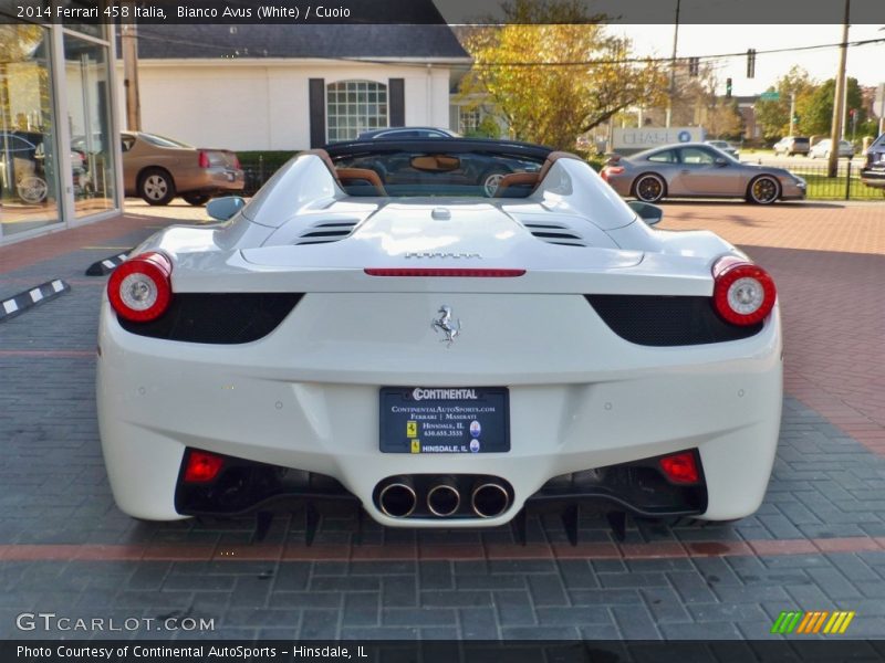 Bianco Avus (White) / Cuoio 2014 Ferrari 458 Italia
