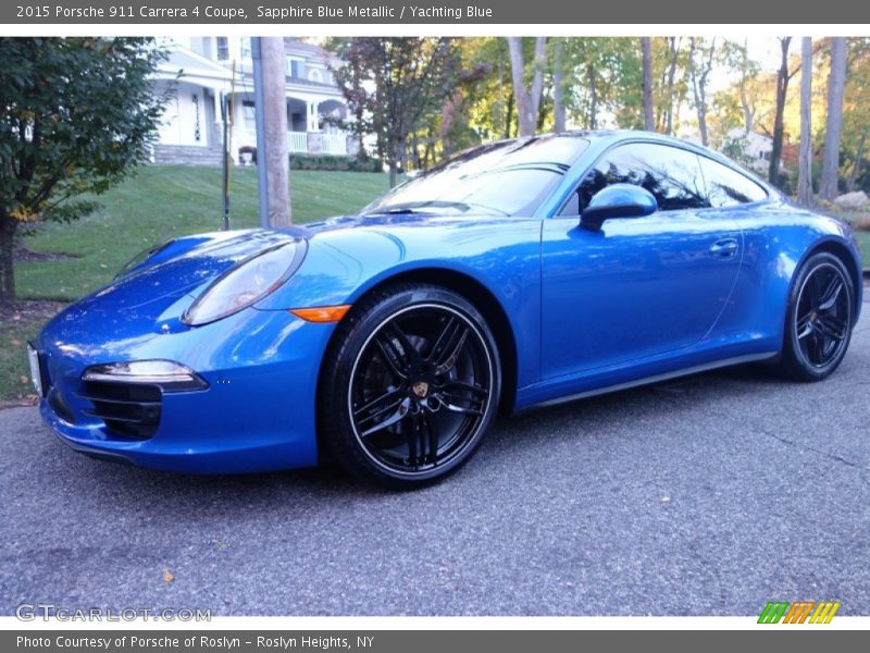Front 3/4 View of 2015 911 Carrera 4 Coupe