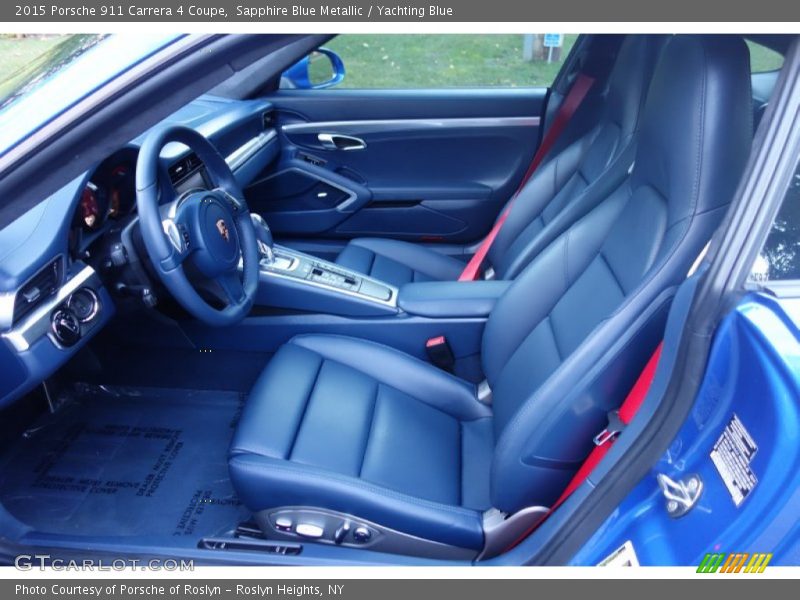 Front Seat of 2015 911 Carrera 4 Coupe