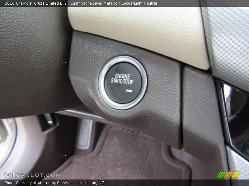 Champagne Silver Metallic / Cocoa/Light Neutral 2016 Chevrolet Cruze Limited LTZ