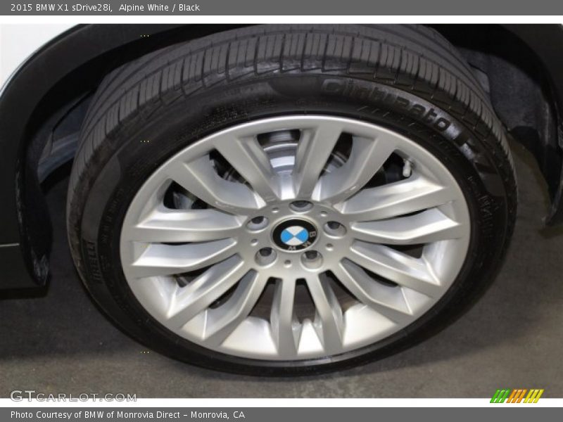 Alpine White / Black 2015 BMW X1 sDrive28i