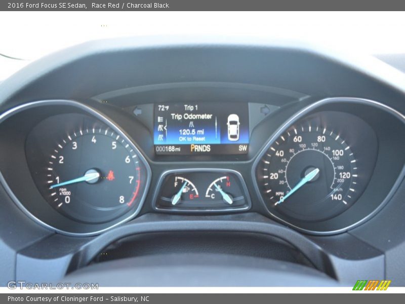 Race Red / Charcoal Black 2016 Ford Focus SE Sedan