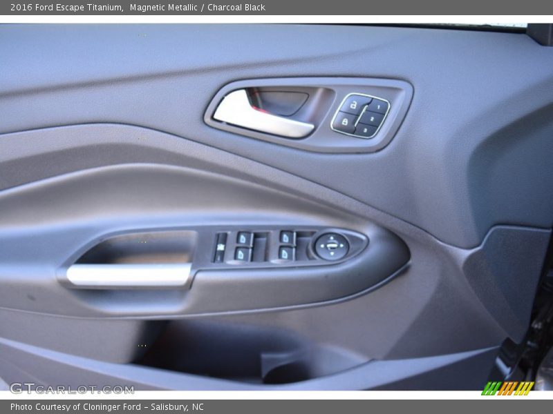 Magnetic Metallic / Charcoal Black 2016 Ford Escape Titanium