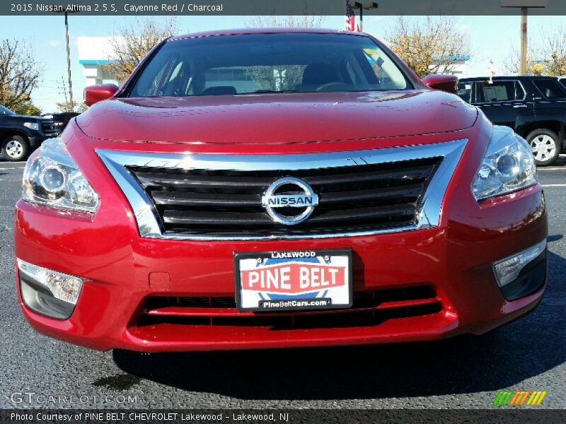 Cayenne Red / Charcoal 2015 Nissan Altima 2.5 S
