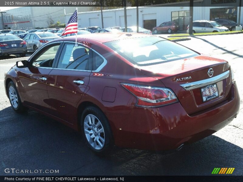 Cayenne Red / Charcoal 2015 Nissan Altima 2.5 S