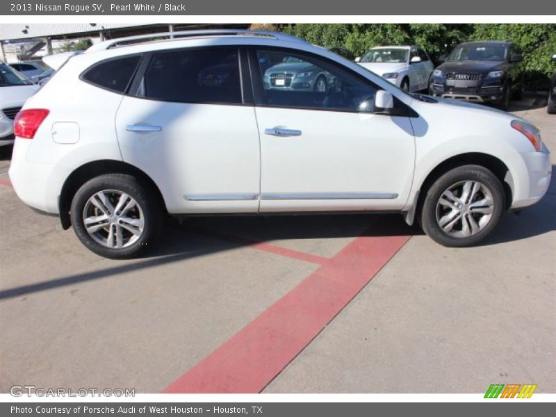 Pearl White / Black 2013 Nissan Rogue SV