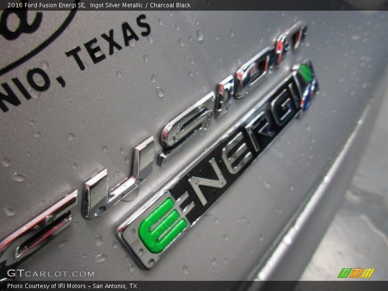 Ingot Silver Metallic / Charcoal Black 2016 Ford Fusion Energi SE