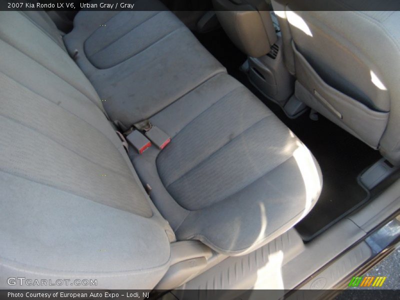 Urban Gray / Gray 2007 Kia Rondo LX V6