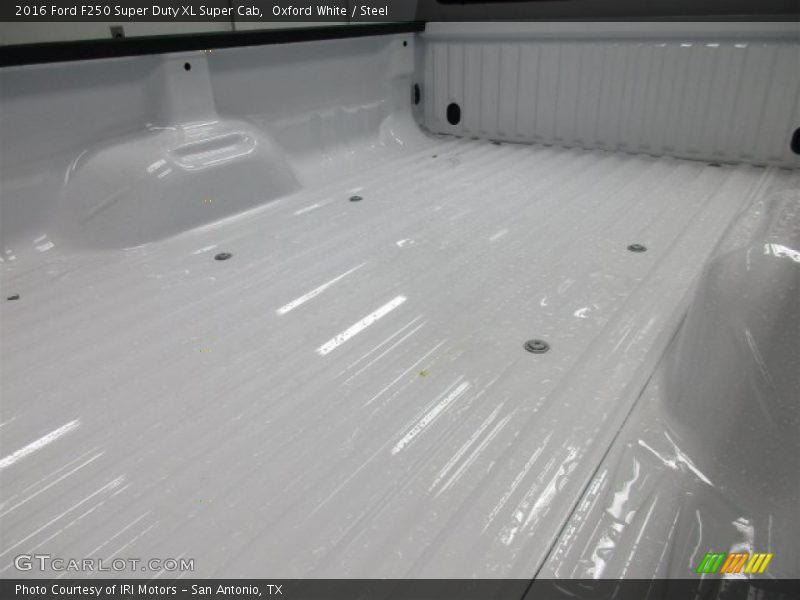 Oxford White / Steel 2016 Ford F250 Super Duty XL Super Cab