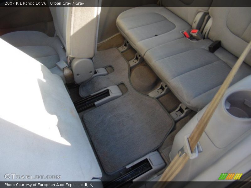 Urban Gray / Gray 2007 Kia Rondo LX V6