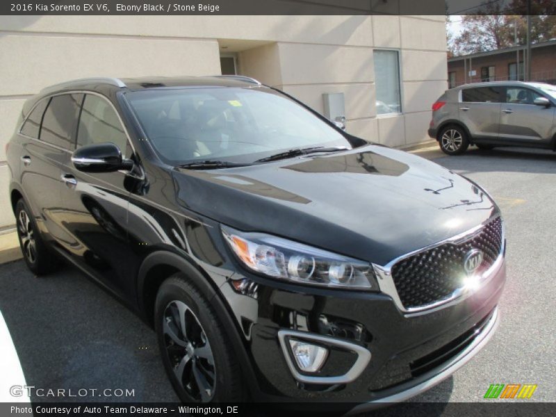 Ebony Black / Stone Beige 2016 Kia Sorento EX V6