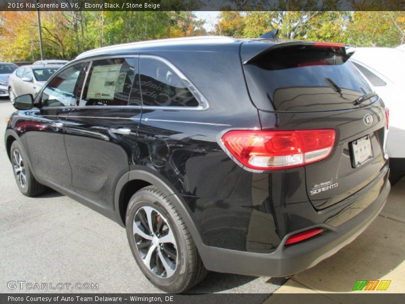 Ebony Black / Stone Beige 2016 Kia Sorento EX V6