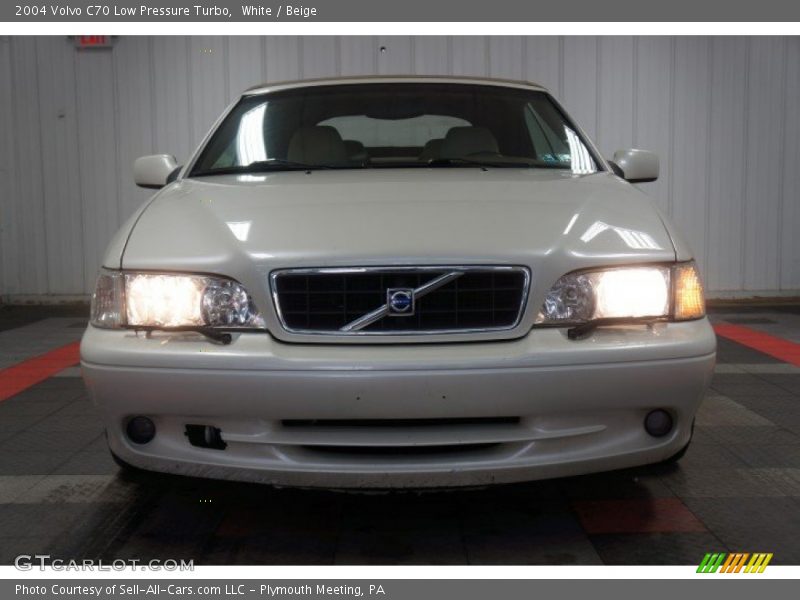 White / Beige 2004 Volvo C70 Low Pressure Turbo