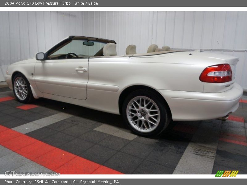 White / Beige 2004 Volvo C70 Low Pressure Turbo