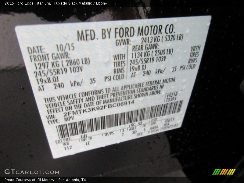 Tuxedo Black Metallic / Ebony 2015 Ford Edge Titanium