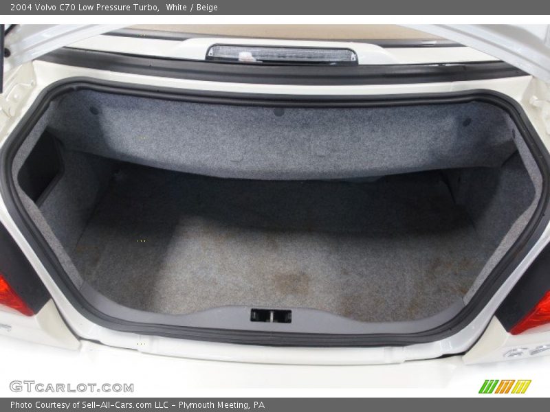 White / Beige 2004 Volvo C70 Low Pressure Turbo