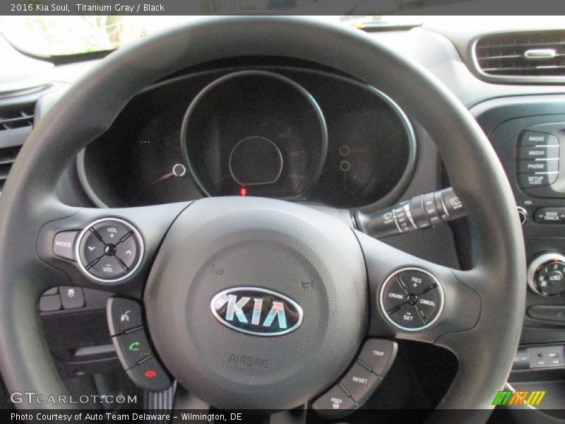 Titanium Gray / Black 2016 Kia Soul