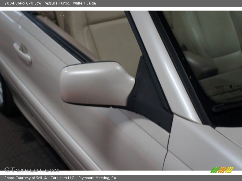 White / Beige 2004 Volvo C70 Low Pressure Turbo