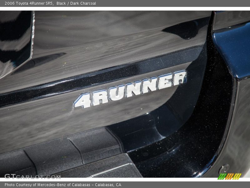 Black / Dark Charcoal 2006 Toyota 4Runner SR5