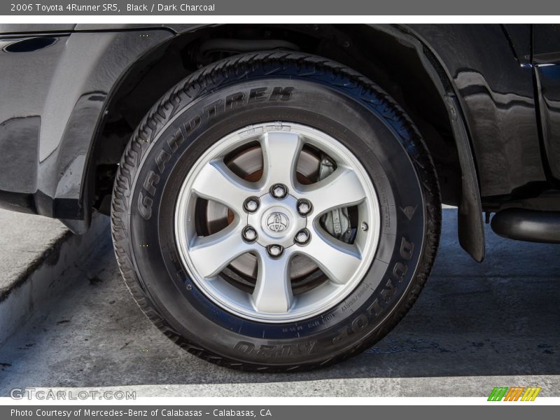 Black / Dark Charcoal 2006 Toyota 4Runner SR5