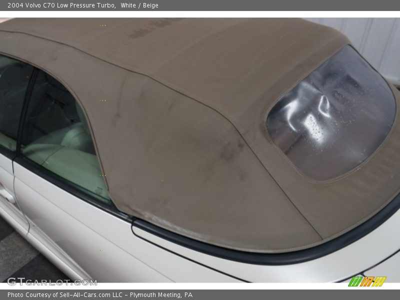 White / Beige 2004 Volvo C70 Low Pressure Turbo