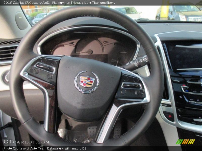 Platinum Ice Tricoat / Light Titanium/Ebony 2016 Cadillac SRX Luxury AWD