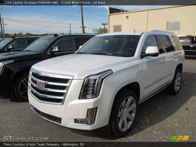 Front 3/4 View of 2016 Escalade Premium 4WD