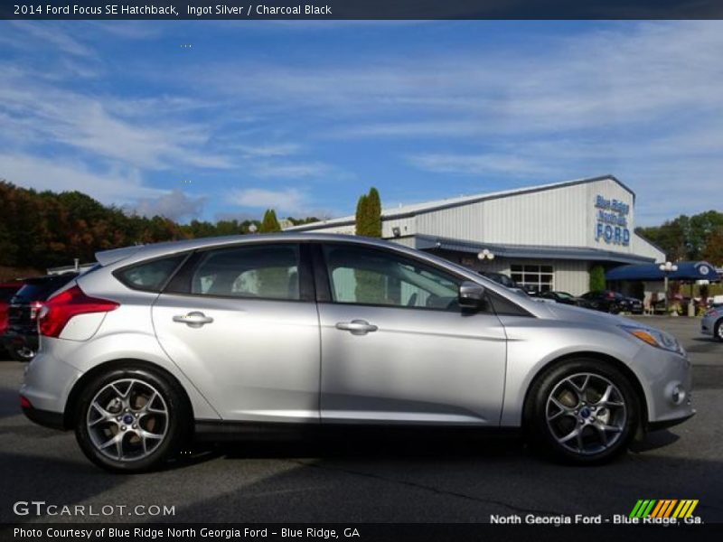 Ingot Silver / Charcoal Black 2014 Ford Focus SE Hatchback