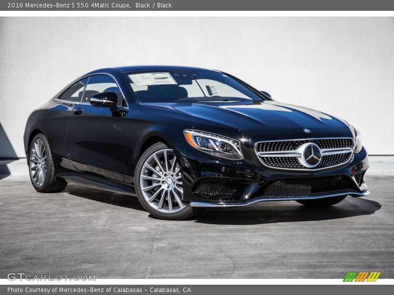 Front 3/4 View of 2016 S 550 4Matic Coupe