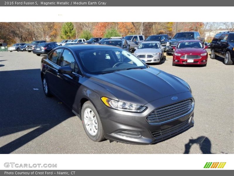 Magnetic Metallic / Medium Earth Gray 2016 Ford Fusion S