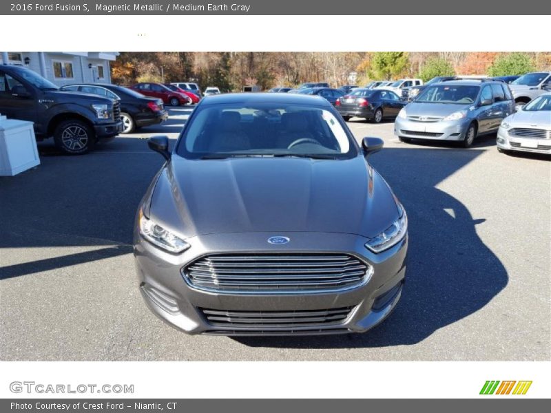 Magnetic Metallic / Medium Earth Gray 2016 Ford Fusion S