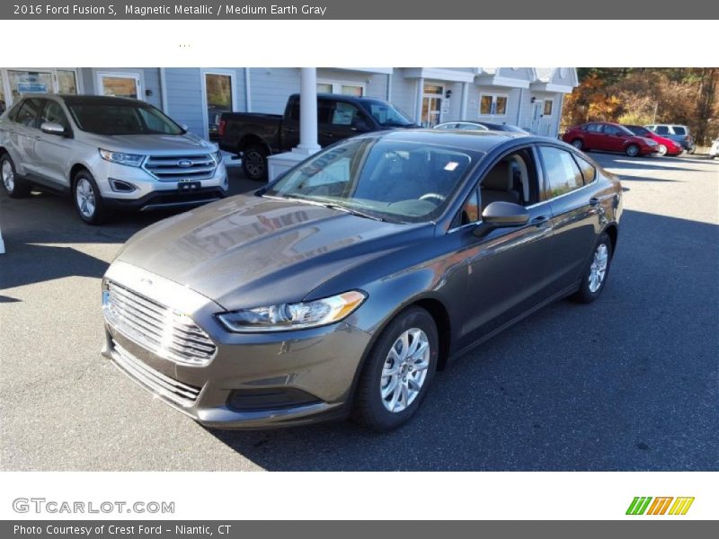Magnetic Metallic / Medium Earth Gray 2016 Ford Fusion S