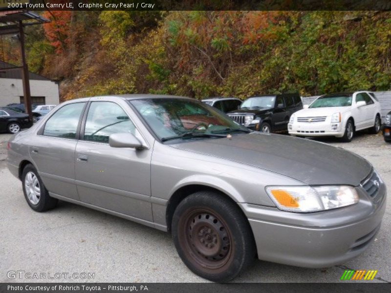 Graphite Gray Pearl / Gray 2001 Toyota Camry LE