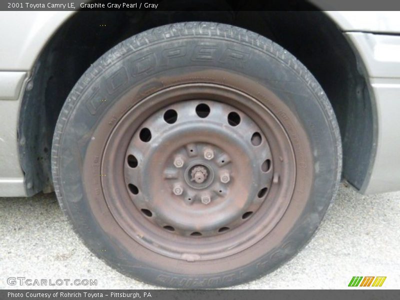 Graphite Gray Pearl / Gray 2001 Toyota Camry LE
